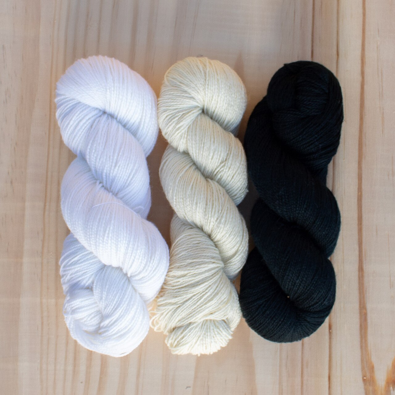Two Natural GEMS - Sport / Fingering - 10 skeins per bag - 100% Superwash Merino - Image 3