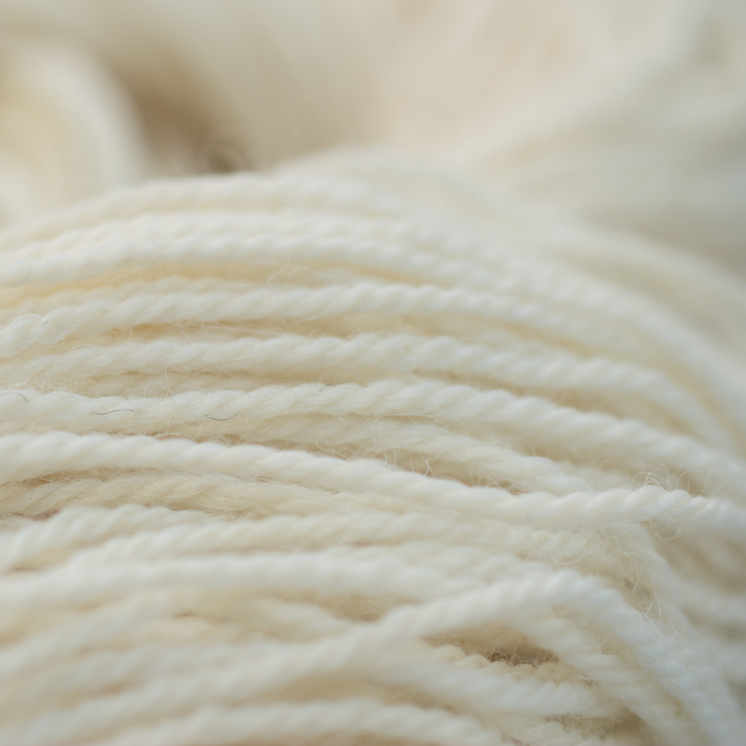 Laca - DK - 5 skeins per bag - Merino & Alpaca - Image 2